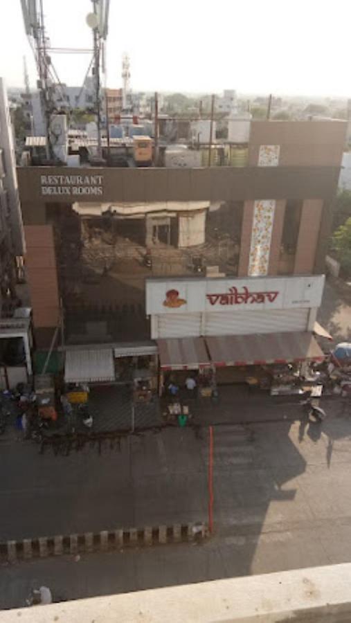 Hotel Vaibhav,Akola Exterior foto